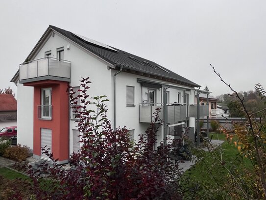 Sonnige 3-Zimmer-Maisonette-Wohnung mit Balkon