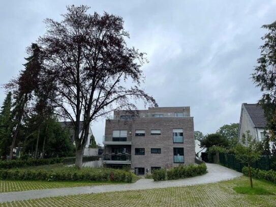 Souterrain-Wohnung und/oder Büroräumlichkeiten für Architekten, Versicherung, Steuerberater usw. Erdwärme