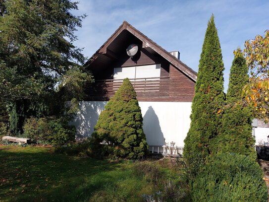 Großes Haus, großes Grundstück - Viel Platz, wenn die Oma mit muss