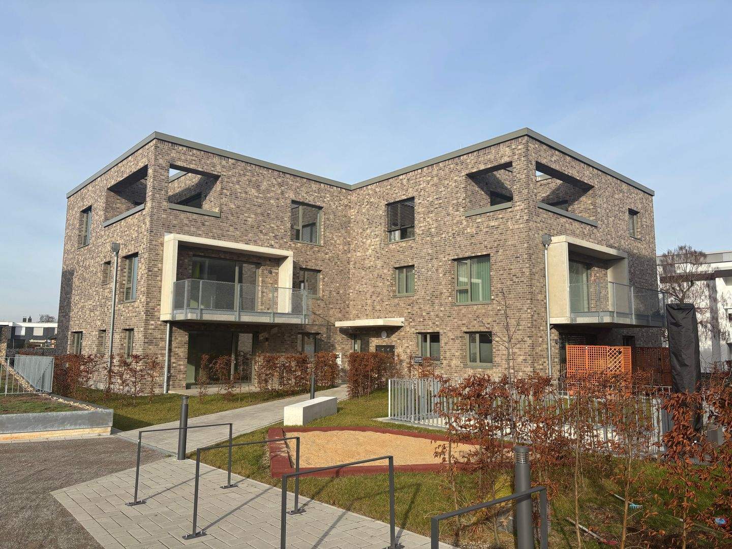 WIDOliving - Großzügiger Neubau mit 4 Zimmern, Balkon & Aufzug - 113 m² Wohnkomfort