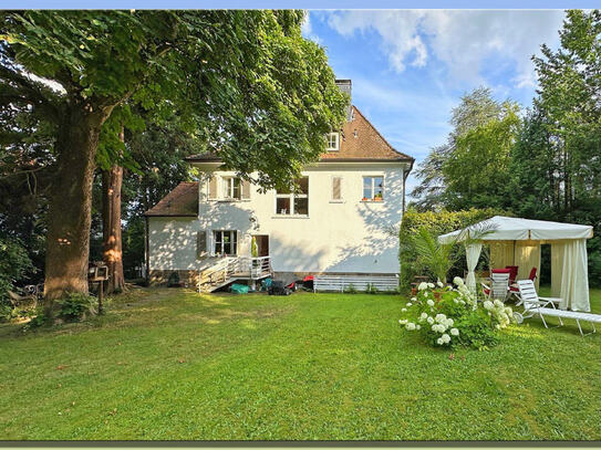 Attraktives 1-2 Familienhaus auf 1903 m² Grundstück, Kassel-Mulang