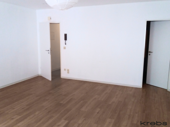 Helles 1-Zimmer-Apartment x Loggia – Stilvoll wohnen in zentraler Lage