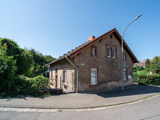 Familienhaus mit großem Gartengrundstück