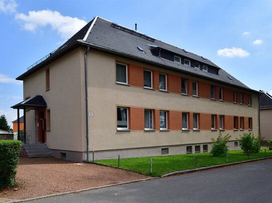 Schöne kleine Wohnung in Oelsnitz sucht neuen Mieter!