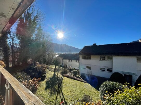 BERG- UND SEEBLICK, FREI ZUM BEZUG / VERMIETUNG, 2-ZIMMER-WOHNUNG AUCH ALS FERIENWOHNUNG GEEIGNET