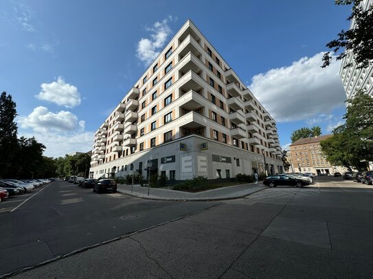 Urbaner Luxus: Stilvolle 4-Zimmer Wohnung in Friedrichshain