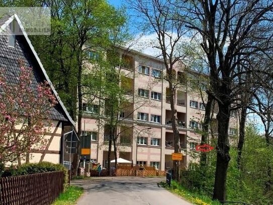 1,5-R-Whg. mit Balkon und Aufzug im 1. OG - ruhig am Stadtrand gelegen