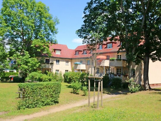 !!! Zauberhafte Maisonette !!! 3-Raum-Wohnung mit Balkon in grüner Wohlfühl-Oase !!!