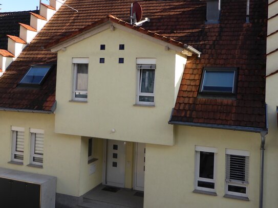 3 ½ - ZIMMER-MAISONETTE-WOHNUNG MIT CA. 82m2 MIT SCHWARZWALDBLICK IN 79241 WASENWEILER