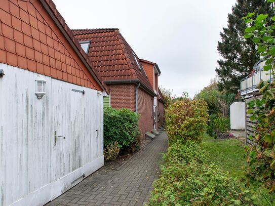 Traumhafte 2-Zimmer-Wohnung in idyllischer Lage mit Terrasse am Bürgerfelder Teich