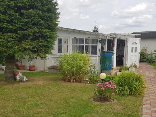 Bungalow mit großem Grundstück in idyllischer Ferienanlage