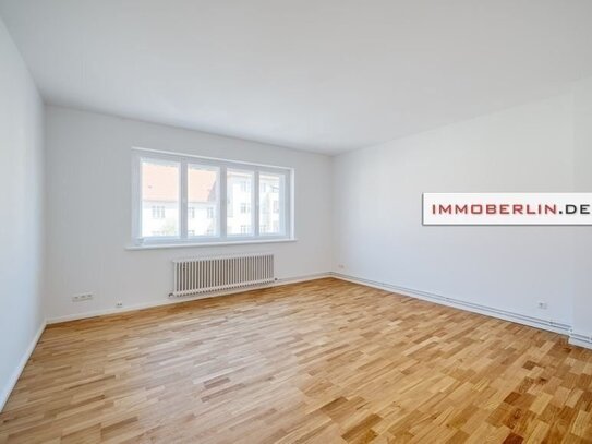 IMMOBERLIN.DE - Perfekt umgebaute + 2024 renovierte Wohnung in komfortabler Lage