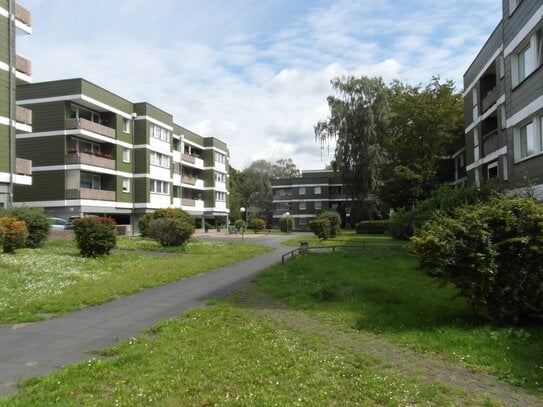 3 Zimmer Wohnung renoviert mit Balkon in Bonn 2.OG mit Personenaufzug in zentraler Wohnlage