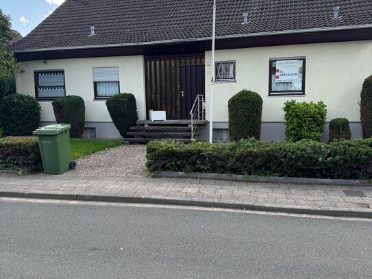 Top Angebo Top Lage - Großzügiges Einfamilienhaus in ruhiger Lage von Salzkotten