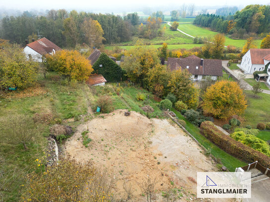 Schöner Blick! Baugrundstück für ein Einfamilienhaus in erhöhter Lage