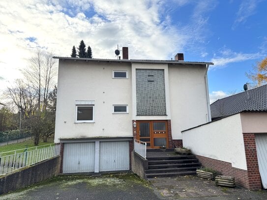 Zweifamilienhaus mit viel Gestaltungspotenzial in Bestlage Kaufungens