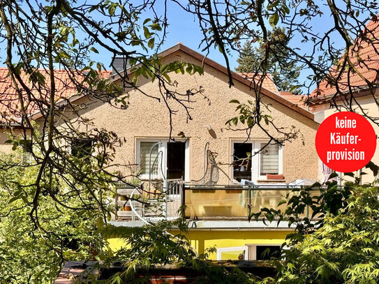 HORN IMMOBILIEN ++ Neustrelitz Haus mit zwei Wohnungen + tollem Grundstück mitten in der Innenstadt