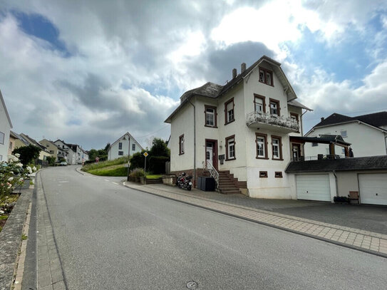 Mehrfamilienhaus mit Charme in Mertesdorf sucht neuen Besitzer