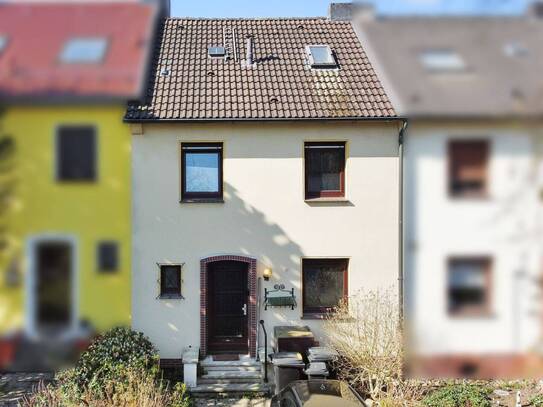 Charmantes Reihenmittelhaus mit großem Grundstück in begehrter Lage von Bochum-Grumme
