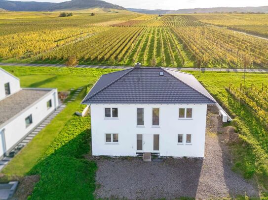 Leiwen-Köwerich: Neuwertiges und energieeffizientes Einfamilienhaus in ruhiger Lage!