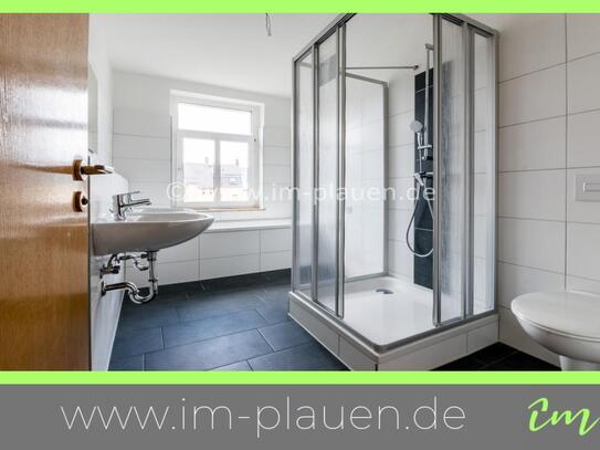 Erstbezug nach Sanierung- 4 Raum- großzügiges DG mit Balkon - Dusche + Badewanne - Plauen-Haselbrunn