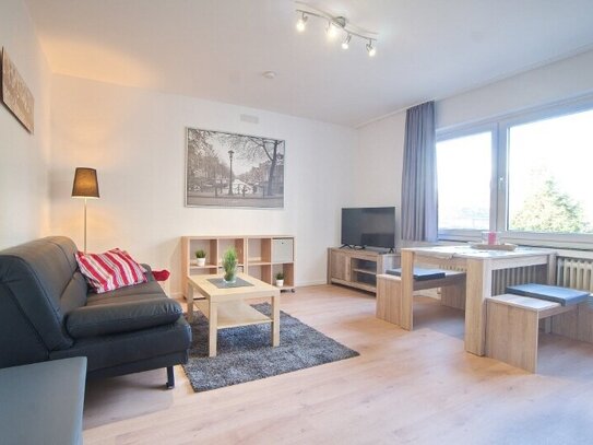 Neu renovierte Wohnung mit Blick in den Garten, ruhig und zentral, W-LAN, Heizkosten und Strom inklusive