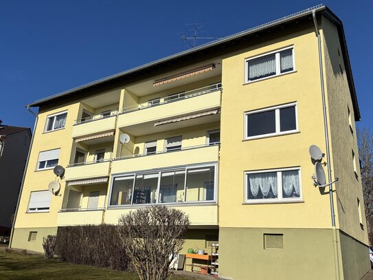 Geräumige Wohnung in kleinem Mehrfamilienhaus mit großem Keller in toller Lage!