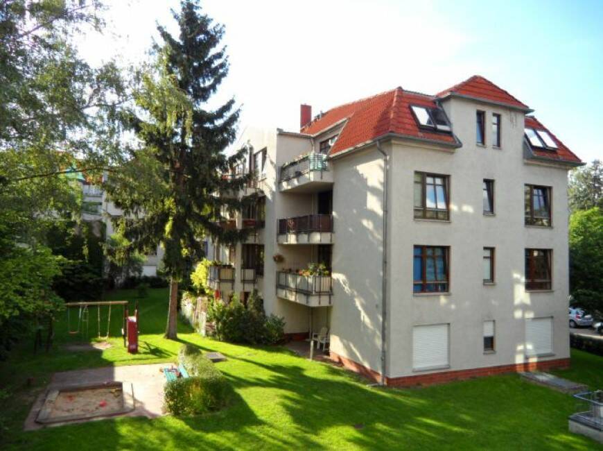 Helle 2-Zimmer-Wohnung mit großem Balkon in ruhiger Lage - Foto 1