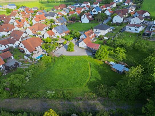 Attraktives Grundstück in ruhiger Lage - Verwirklichen Sie hier Ihr Traumhaus