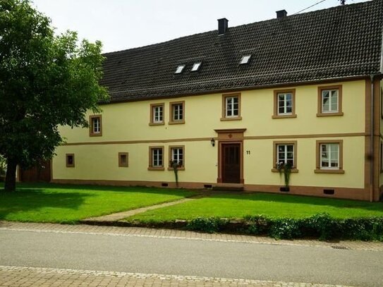 Stilvolles Bauernhaus in Höheinöd