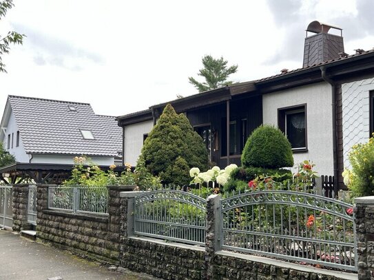 massiver Bungalow in begehrter Wohnlage