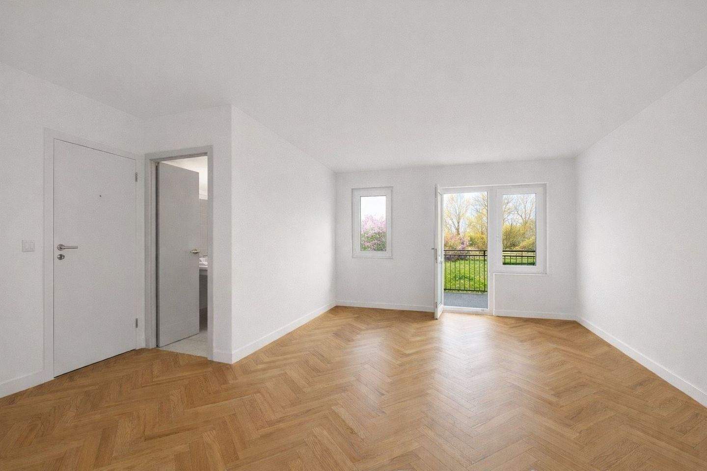 Kernsanierte 2-Zimmer-Wohnung mit zwei Balkonen - Erstbezug nahe Mauerpark