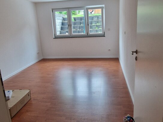 2 Zimmer Erdgeschoss Wohnung