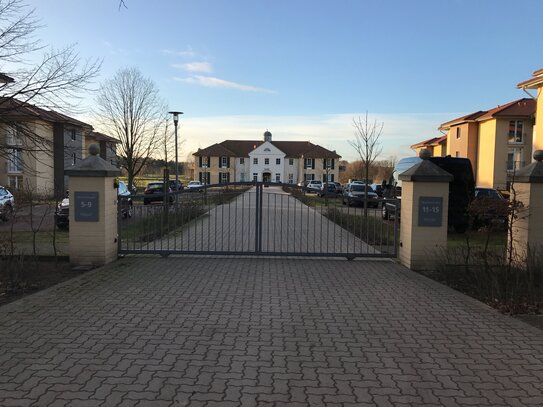 Exklusive 2 Zi. ETW mit Terrasse und direktem Blick auf den Golfplatz