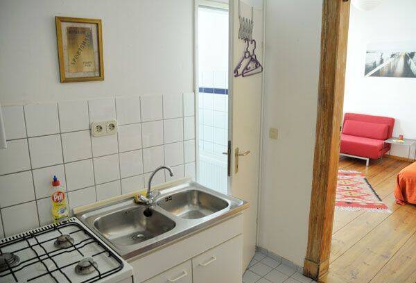 ruhig und hell im seitenflügel 5.OG für 1 Jahr - Photo 1