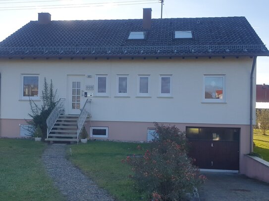 Vierzimmer-Wohnung im Grünen