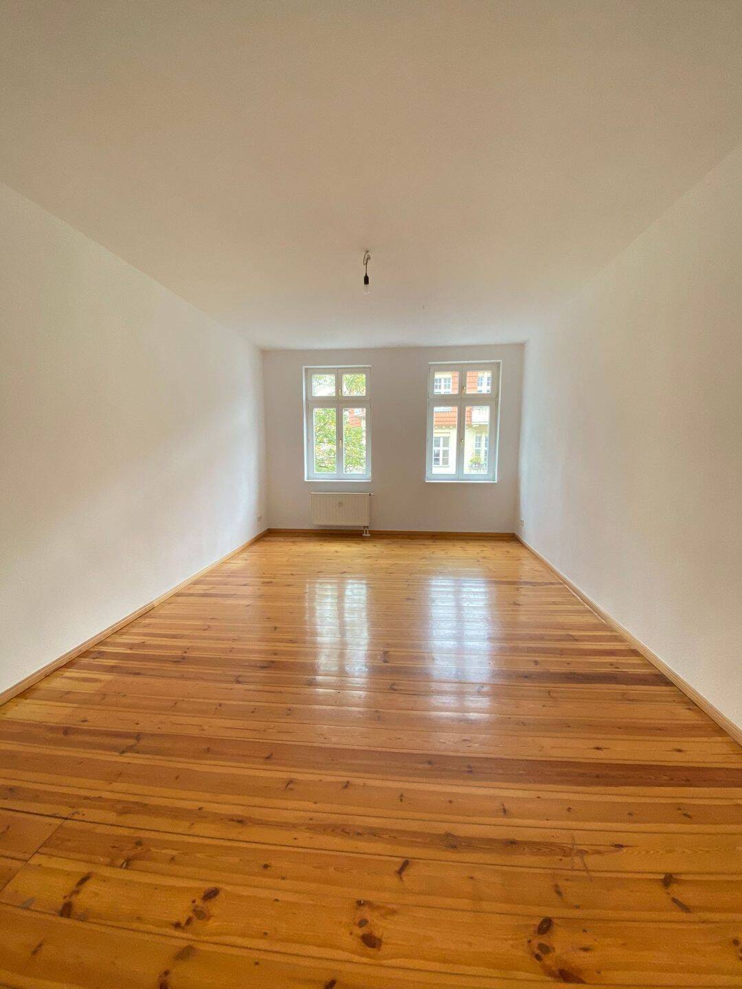 Kompakter Altbau in ruhiger Kiez-Lage ! - Foto 1