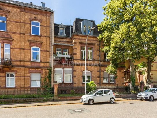 Charmantes Mehrfamilienhaus mit zwei Wohneinheiten, Wintergarten, Balkon und Terrasse