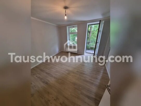 [TAUSCHWOHNUNG] 2-Raum Wohnung mit Einbauküche, Dusche, Balkon und Keller