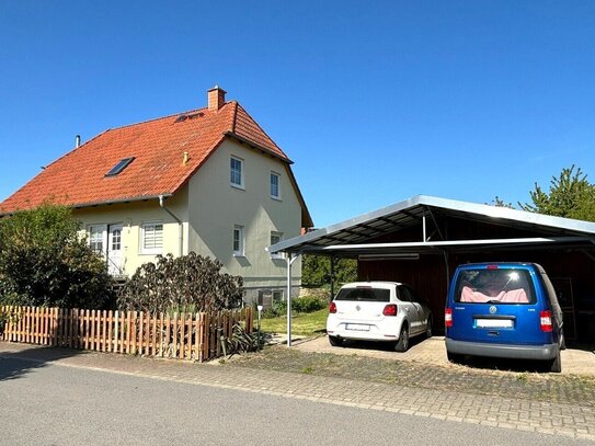 Herrlich Wohnen im Grünen - Einfamilienhaus mit Garten, Terrasse und Carport in Derenburg