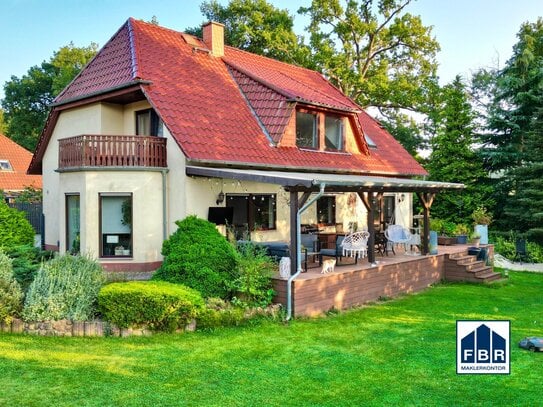 Wunderschönes Einfamilienhaus mit überdachter Terrasse in Endlage