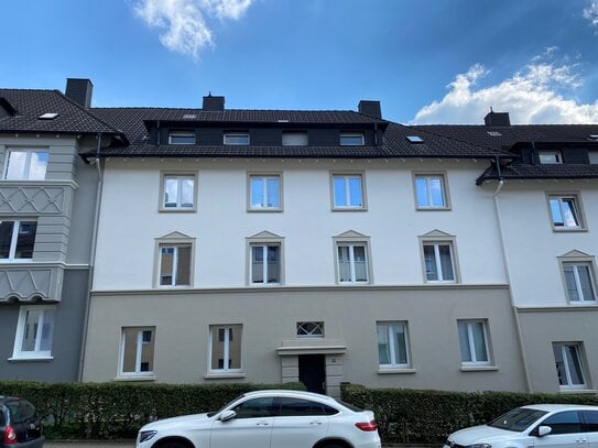 Kernsanierte Stadtwohnung im Erdgeschoss mit Südbalkon zu vermieten