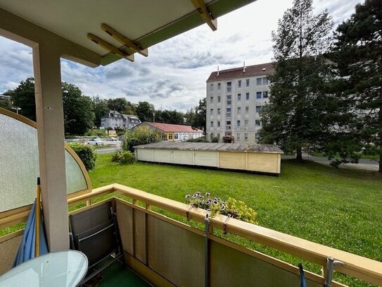 Vierraumwohnung mit Balkon im ersten Obergeschoß