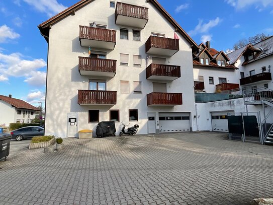 **2-Zimmer-Wohnung zzgl. TG-Duplex-Stellplatz! Ideal zur Eigennutzung oder als Kapitalanlage! **