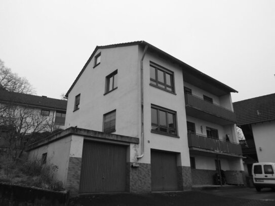 Zweifamilienhaus mit herrlichem Ausblick in ruhiger Lage von Waldaschaff!