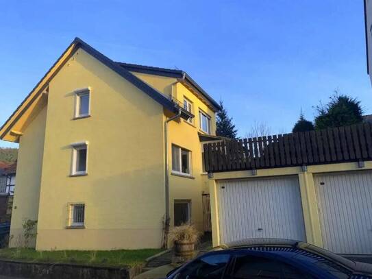 **Gepflegtes, modernisiertes EFH in idyllischer Wohngegend mit Fernblick