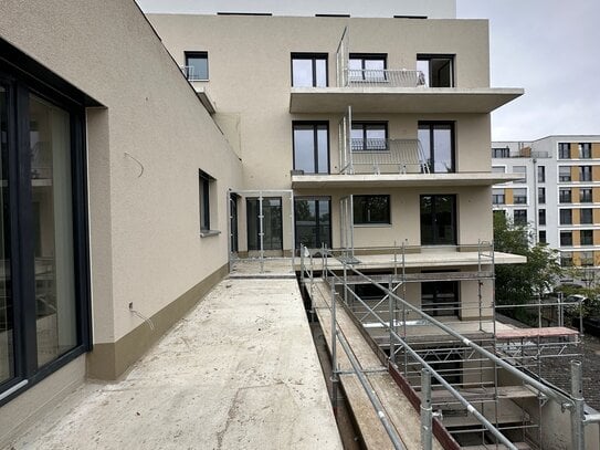 Erstbezug! 2-Zi Neubauwohnung mit Balkon ~ Stadtnah ~ TG-Stellplatz ~ Aufzug uvm.