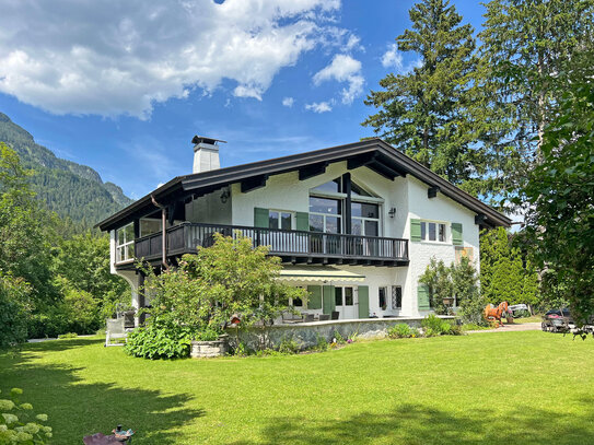 Modernes trifft Tradition - wohnen mit traumhaften Bergblick!