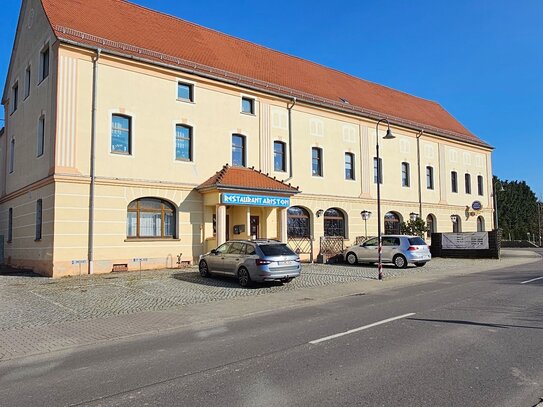 frisch für Sie renoviert - 2 Zimmer Wohnung mit Stellplatz