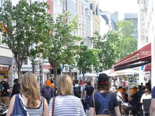 Großes Lokal in der schönen Friedrichstraße in der Bonner City!